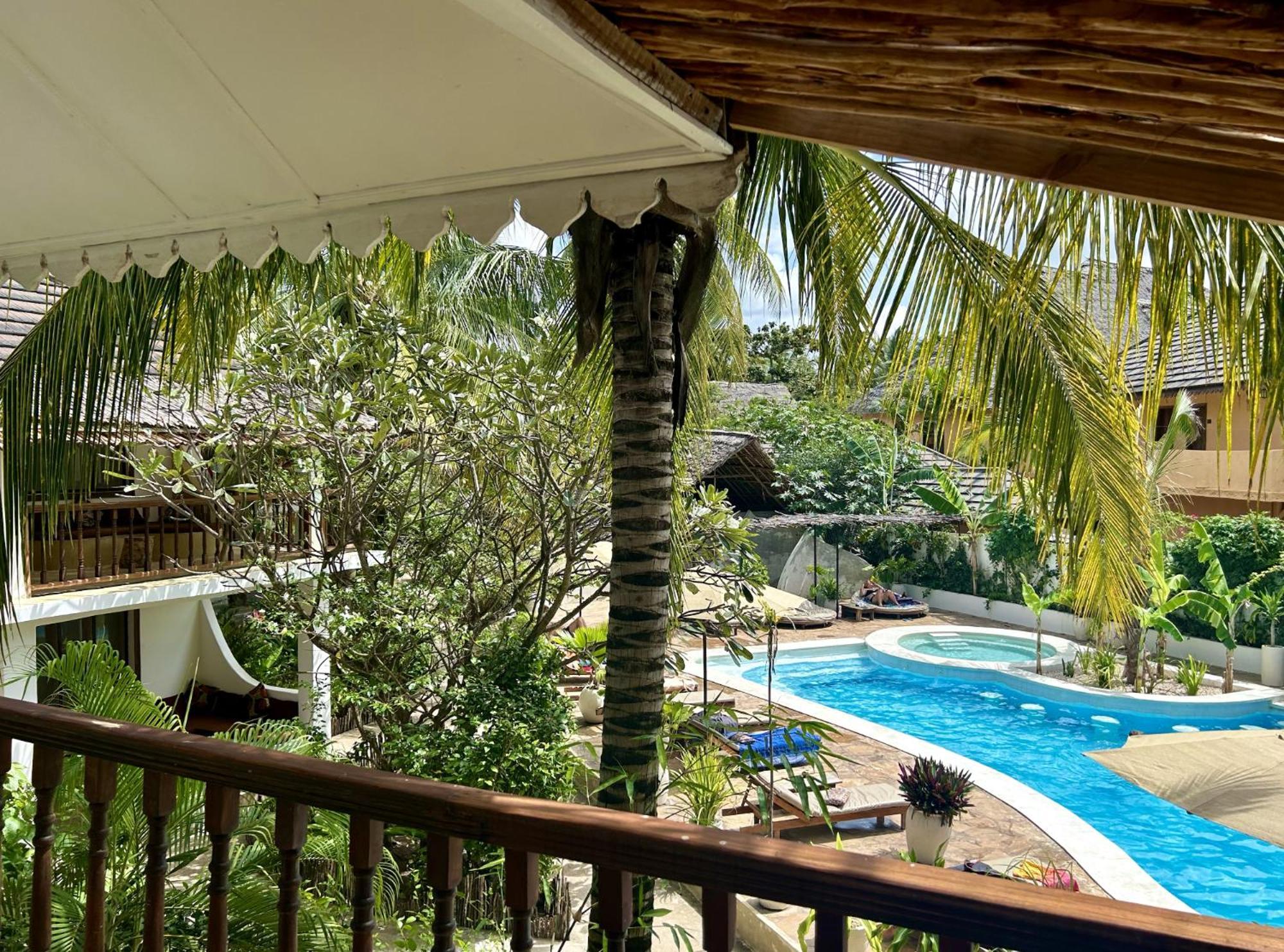 Mr Kahawa Lofts Hotel Paje Exterior photo